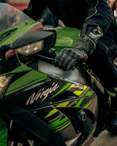 Comparativa guantes de moto