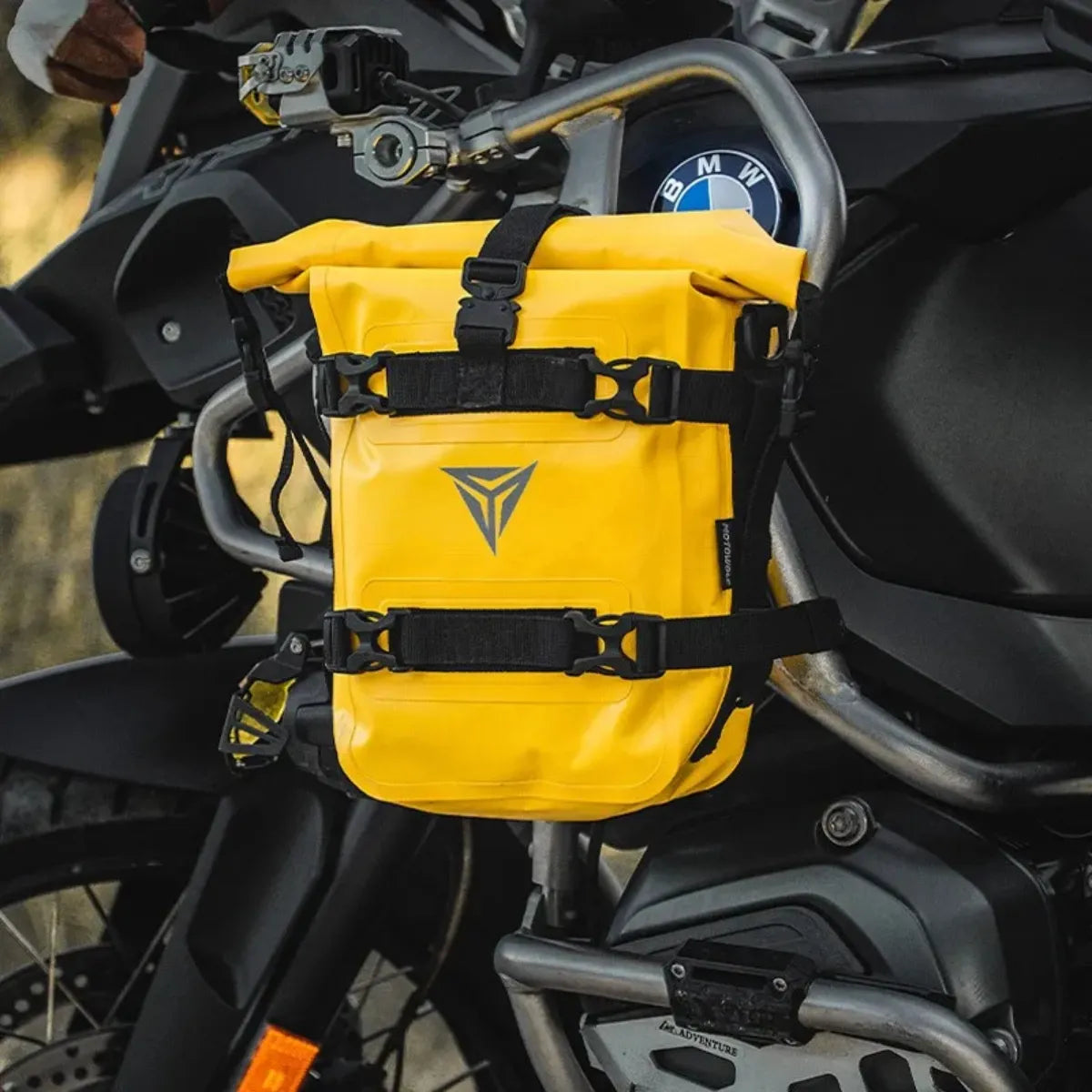 Maleta Impermeable Para Defensas De Motocicleta Drybags