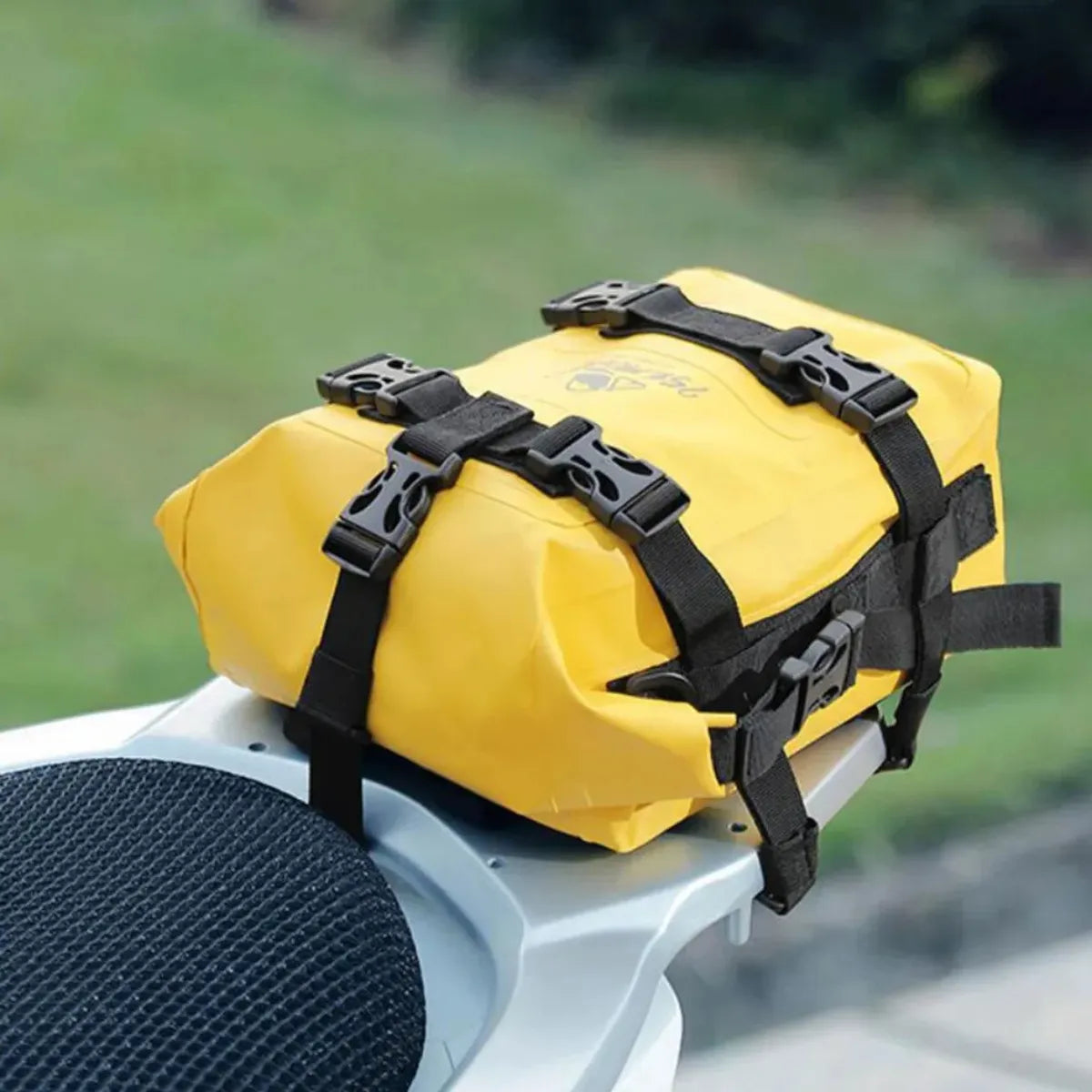 Maleta Impermeable Para Defensas De Motocicleta Drybags