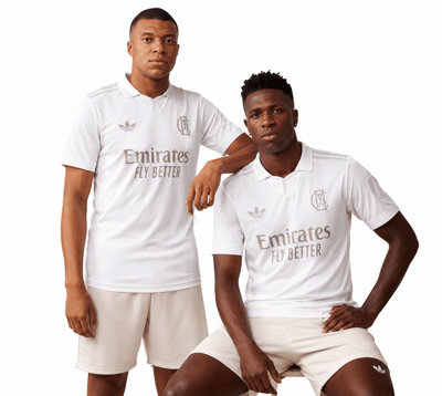 Camiseta Real Madrid 125 años edición especial en versión fan con escudo termosellado