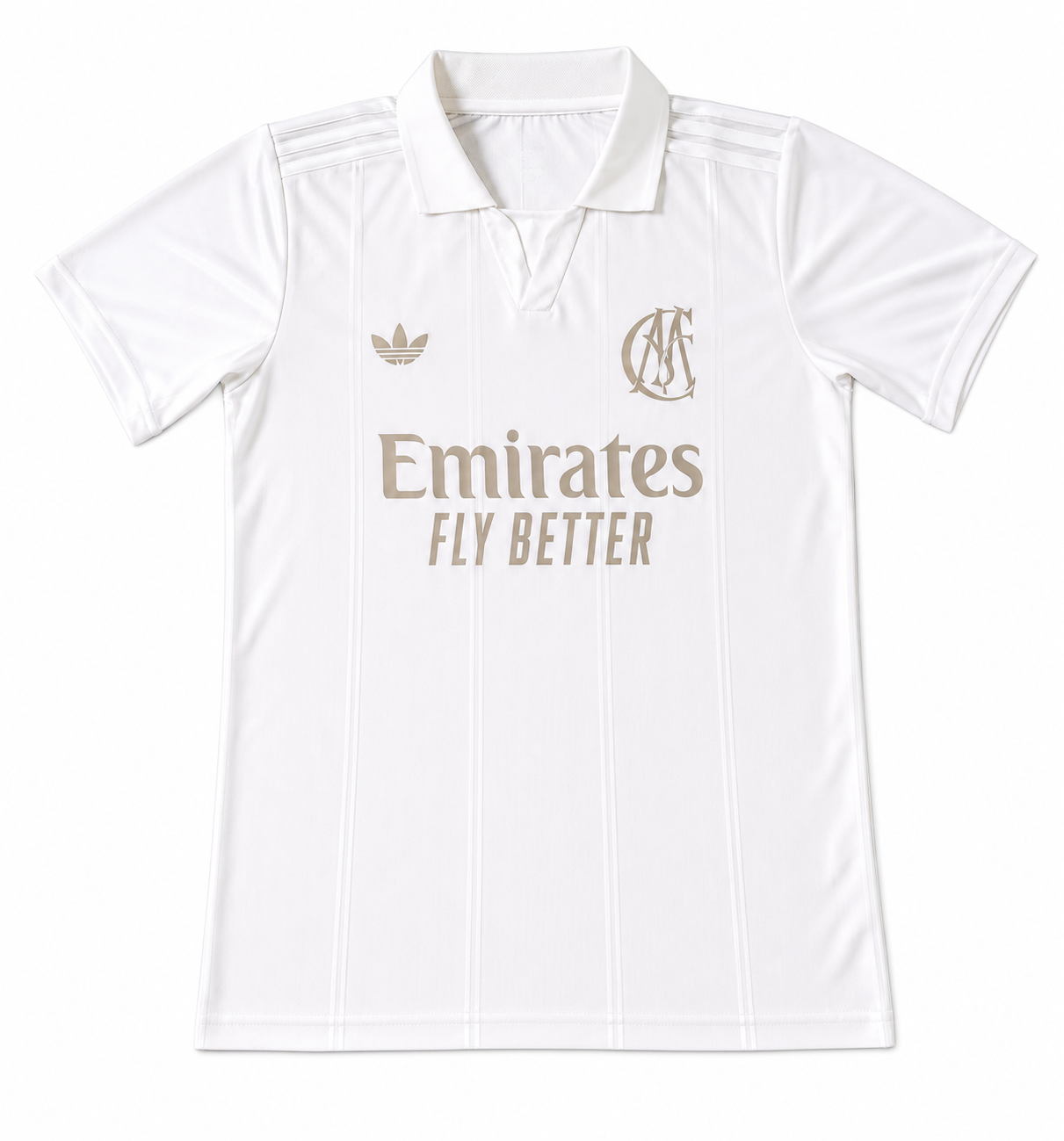 Camiseta Real Madrid 125 años edición especial en versión fan con escudo bordado