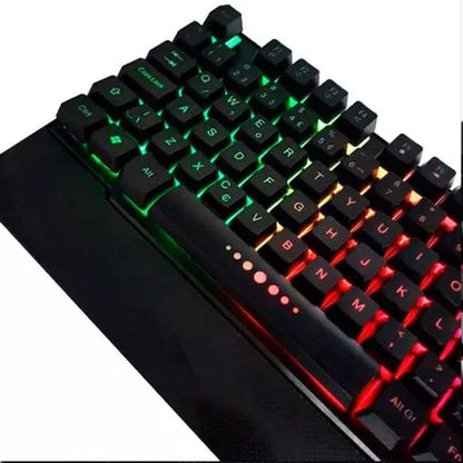 Teclado gamer Weibo QWERTY color negro con luz RGB