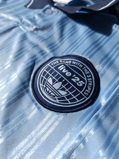 Camiseta Oasis X Adidas Tour 3 Rayas