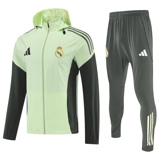 Sudadera Rompevientos Real Madrid 2026 Realrompevientosverde | Velocity Savage - Ropa Deportiva de Fútbol en Colombia