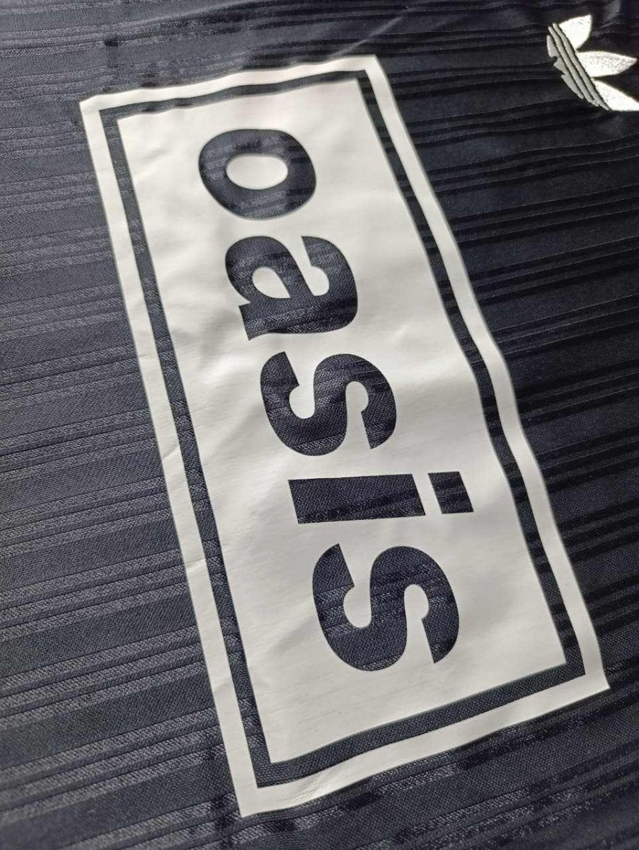 Camiseta Oasis X Adidas Tour 3 Rayas | Velocity Savage