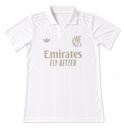Camiseta Real Madrid 125 años edición especial con escudo termosellado