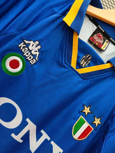 Camiseta Retro Juventus Visitante 1995 - 1996 Kappa | Velocity Savage