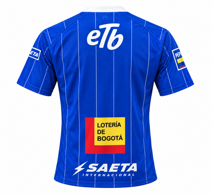 Espalda de la camiseta retro azul de Millonarios 2005 con ETB y Lotería de Bogotá