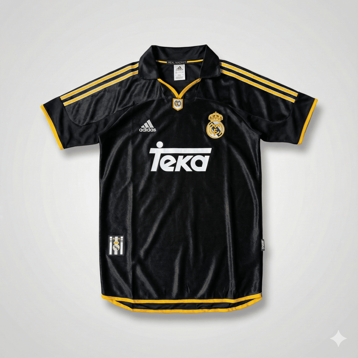 Camiseta Retro Real Madrid 99/00 | Velocity Savage