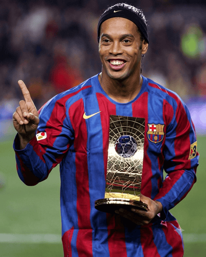 Camiseta Retro Ronaldinho Barcelona 2006 Calidad 1:1 Velocity Savage