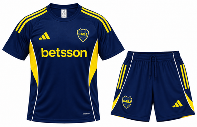 Conjunto do Boca Juniors azul-marinho: camisa com laterais amarelas e betsson, e calção azul-marinho