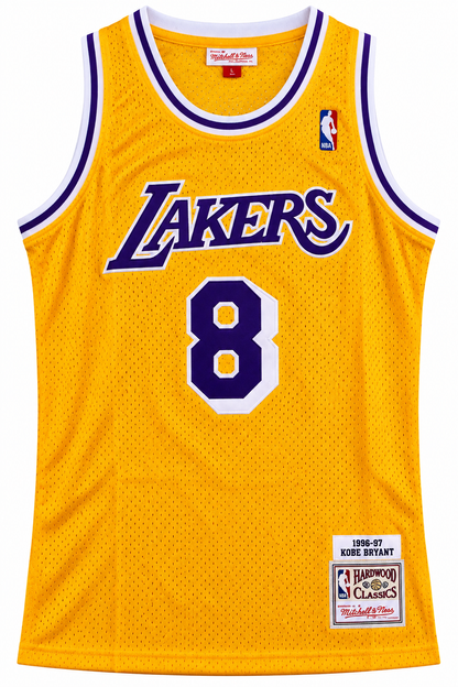 Regata amarela do Los Angeles Lakers 1996-97 com LAKERS e o 8 de Kobe Bryant