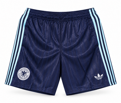 Pantaloneta azul oscuro retro de Alemania con tres rayas celestes y corte retro, escudo y el trébol de Adidas