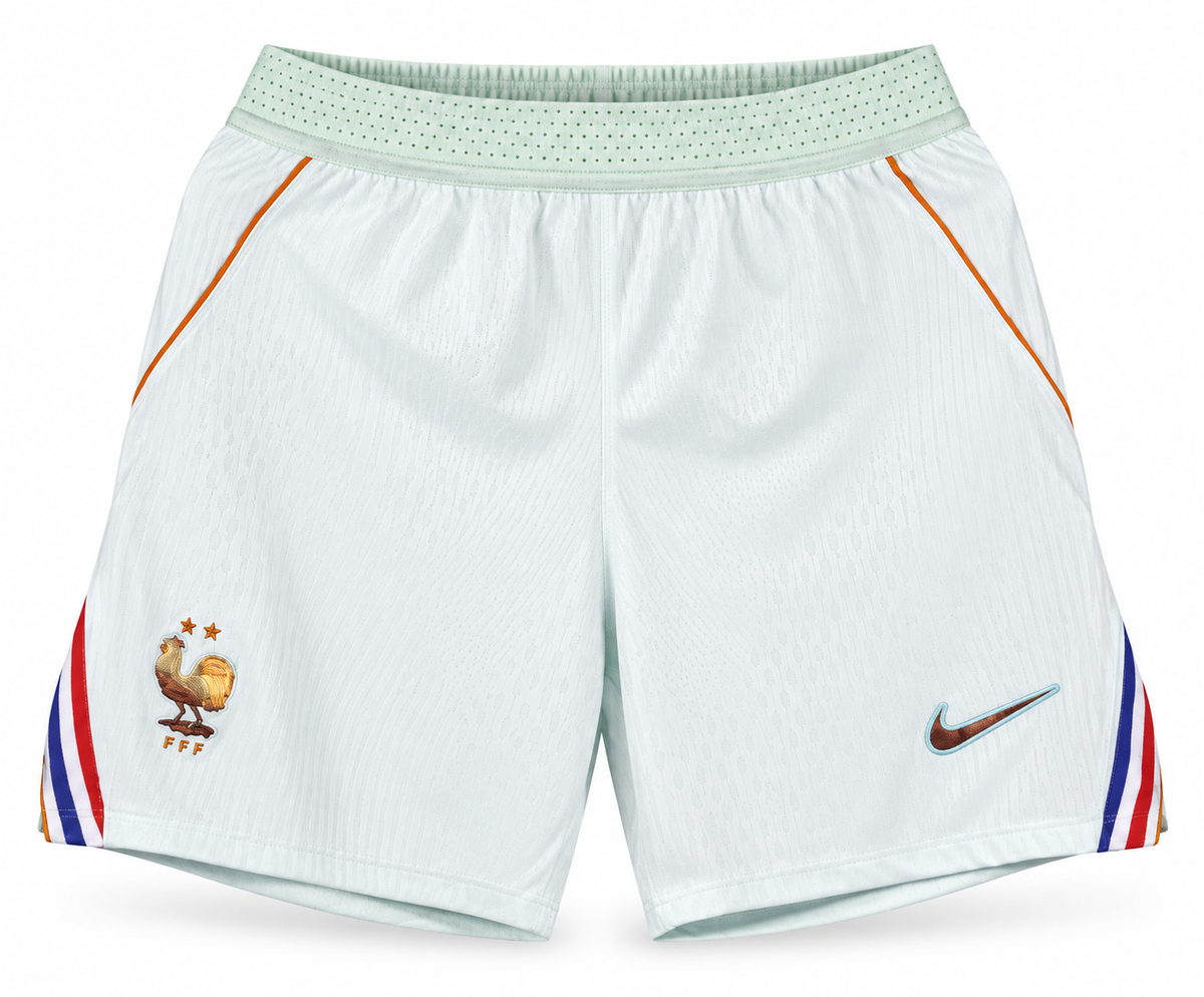 Calção branco e verde-menta da França com cós menta e friso tricolor, escudo e o logo da Nike