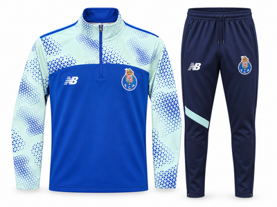Agasalho de treino do FC Porto: blusa azul royal de meio zíper e calça azul-marinho
